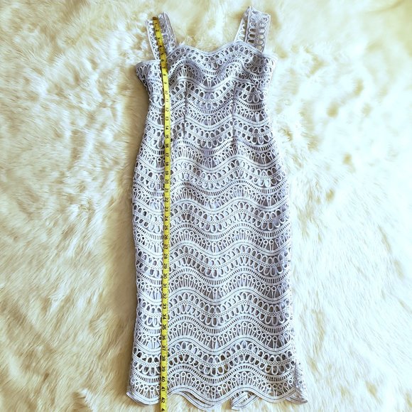 Lela Rose Sheath Dress Wave Lace in Ice Blue Size 2 EUC - Picture 16 of 16